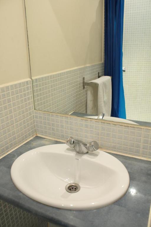 Hostal Baires Barcelona Zimmer foto