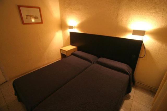 Hostal Baires Barcelona Zimmer foto